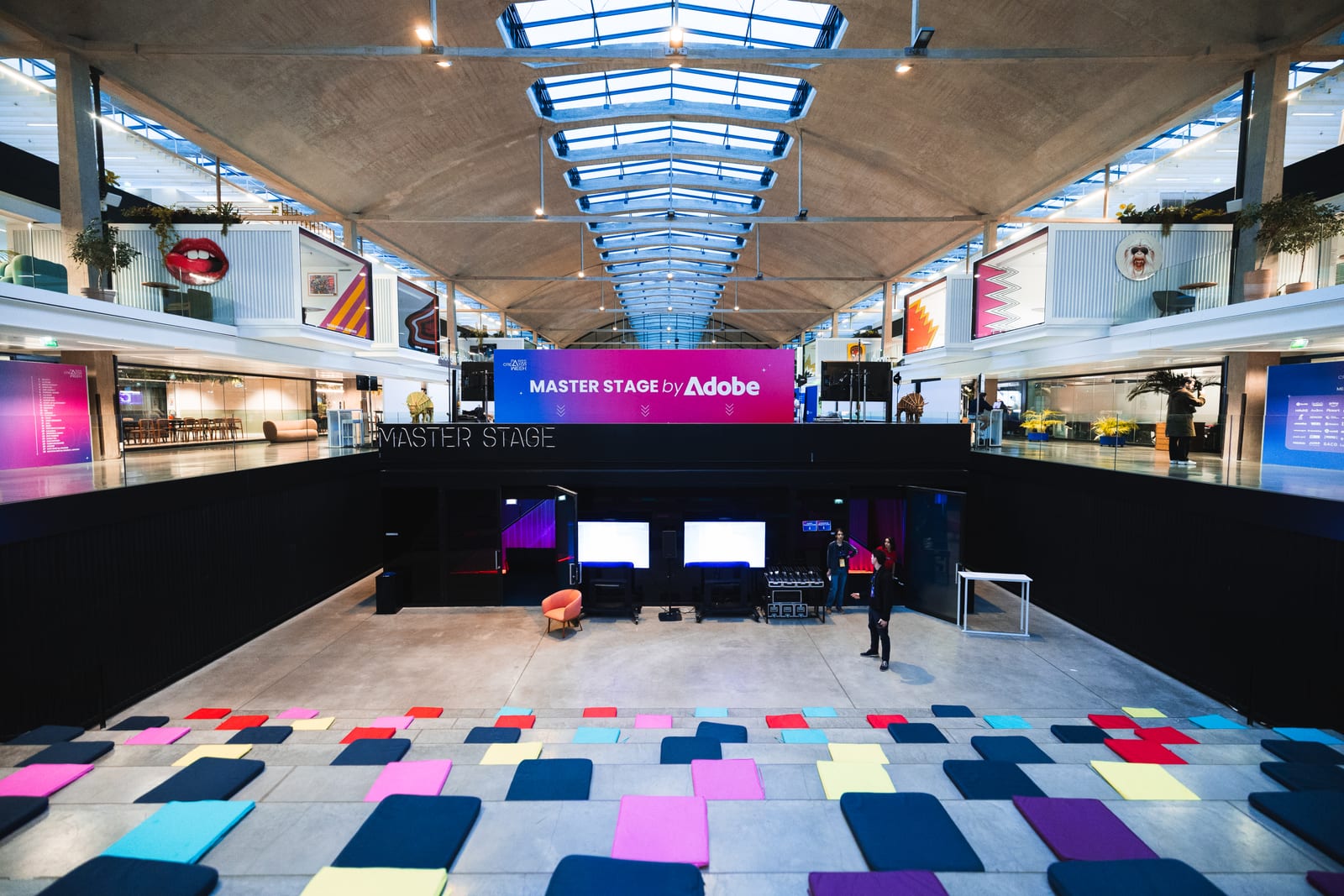 Master Stage by Adobe et son tapis coloré
