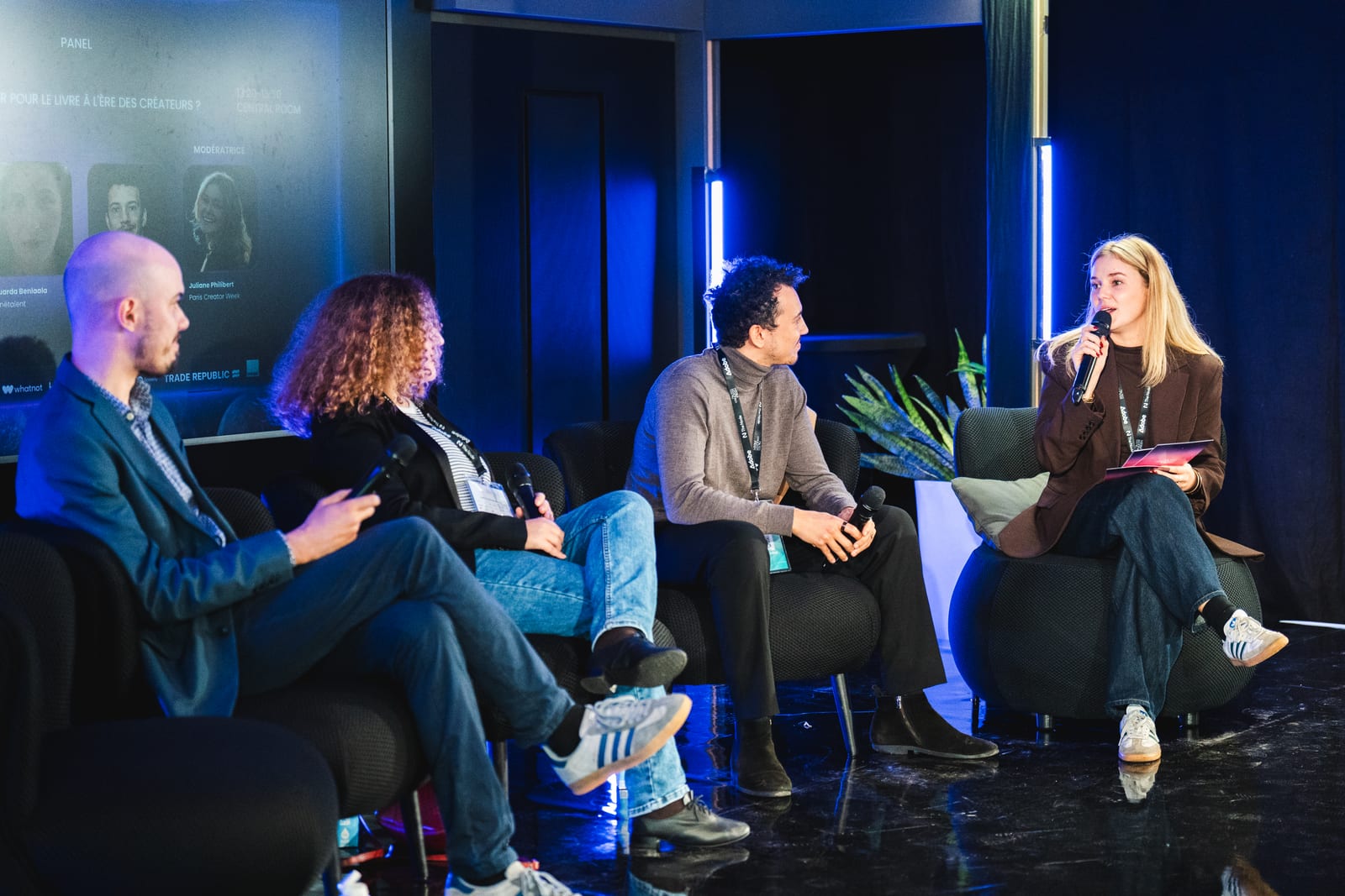 Table ronde dans la Central Room